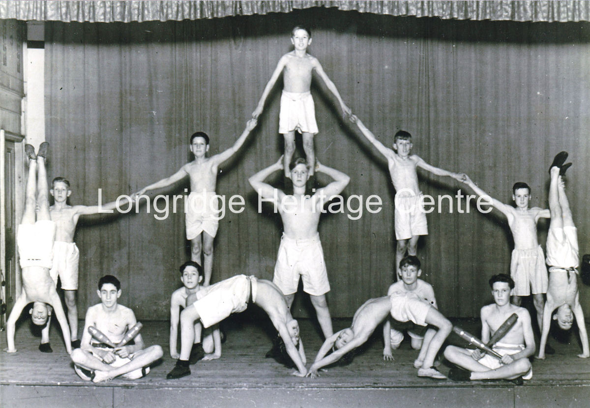 418B - Boy Scouts Gang Show - Gymnastic display in Co-op hall - 1947